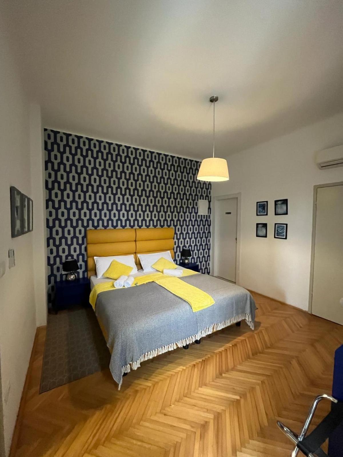 Apartment Arena Pula Pokoj fotografie